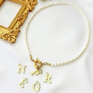 Choker freshwater pearls with custom initial